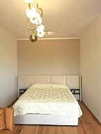 Free Parking, Center Location, Nuslesky Pivovar Sunset Balcony Home