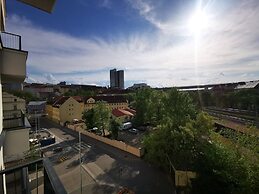 Free Parking, Center Location, Nuslesky Pivovar Sunset Balcony Home