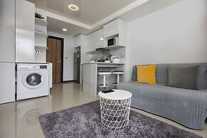 Chill & Relax Stay at Rawai Condo 311