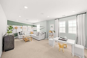 @ Marbella Lane - Rejuvenating Single-family Home