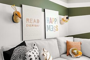 @ Marbella Lane - Rejuvenating Single-family Home