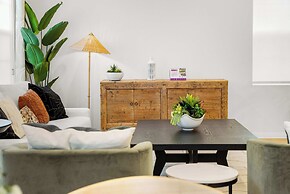 @ Marbella Lane - Rejuvenating Single-family Home