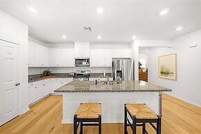 @ Marbella Lane - Rejuvenating Single-family Home
