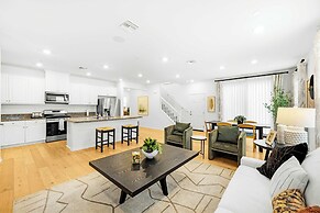 @ Marbella Lane - Rejuvenating Single-family Home