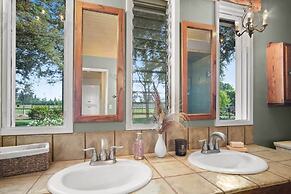 @ Marbella Lane - Alpaca Farm House l Pool