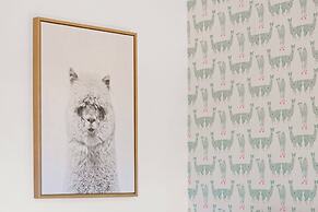 @ Marbella Lane - Alpaca Farm House l Pool