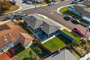 @ Marbella Lane - 3BR Designer Home in Pacifica