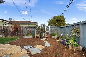 @ Marbella Lane - 3BR Designer Home in Pacifica