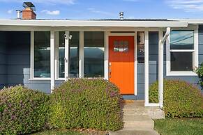 @ Marbella Lane - 3BR Designer Home in Pacifica