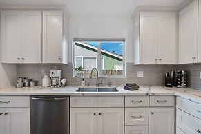 @ Marbella Lane - 3BR Designer Home in Pacifica