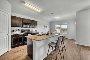 @ Marbella Lane - Polished 3BR Home in Austin TX