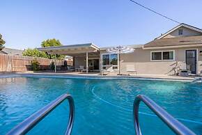 @ Marbella Lane - Cozy Modern Home w/ Relaxing Design & Pool