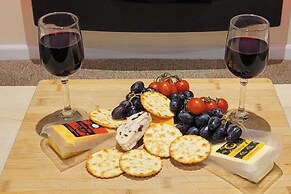 Quackers-seaside Village-pet Friendly-parking-