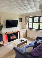 Quackers-seaside Village-pet Friendly-parking-
