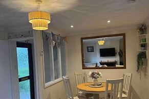 Quackers-seaside Village-pet Friendly-parking-