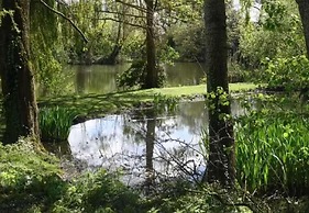 Quackers-seaside Village-pet Friendly-parking-