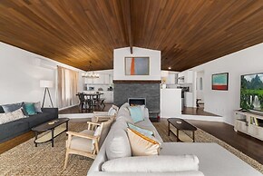 @ Marbella Lane - Seas the Bay Sanctuary