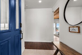 @ Marbella Lane - Seas the Bay Sanctuary