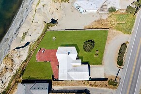 @ Marbella Lane - Seas the Bay Sanctuary