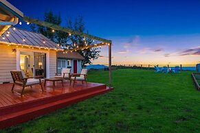 @ Marbella Lane Wave HS W/ev Charger, Oceanfront!