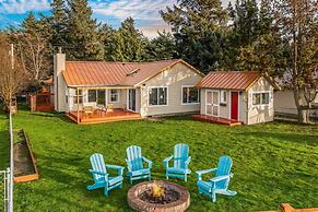 @ Marbella Lane Wave HS W/ev Charger, Oceanfront!