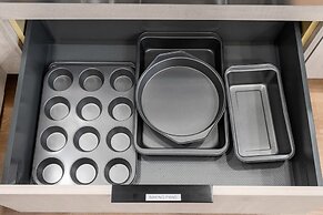 @ Marbella Lane Wave HS W/ev Charger, Oceanfront!