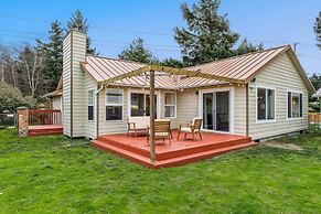 @ Marbella Lane Wave HS W/ev Charger, Oceanfront!