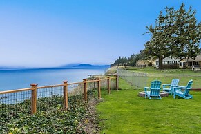 @ Marbella Lane Wave HS W/ev Charger, Oceanfront!