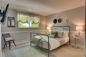 @ Marbella Lane - Eccentric 4BR Modern Ranch Home