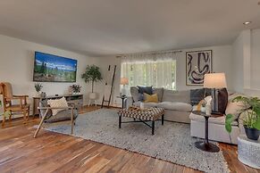 @ Marbella Lane - Eccentric 4BR Modern Ranch Home