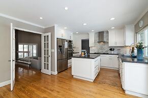 @ Marbella Lane - Blissful 4BR Home w/ Pool in SJ