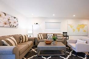 @ Marbella Lane - Exquisite Home 3BR