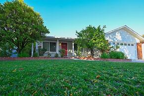 @ Marbella Lane - Exquisite Home 3BR