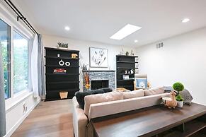 @ Marbella Lane - Exquisite Home 3BR