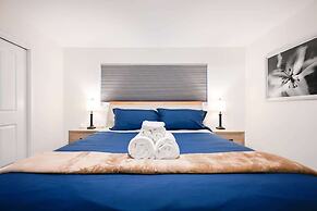 @ Marbella Lane - Exquisite Home 3BR