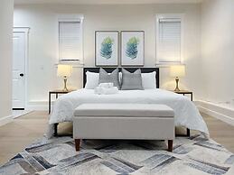 @ Marbella Lane - Contemporary Sophisticated Home