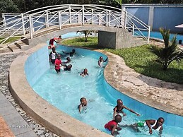 The Village Park Resort & Spa