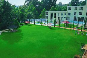 The Village Park Resort & Spa