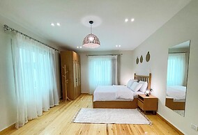 Settle Inn Al Rehab City