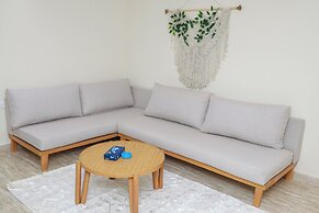 Settle Inn Al Rehab City