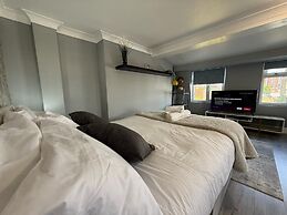 Urban home in  Elephant&Castle