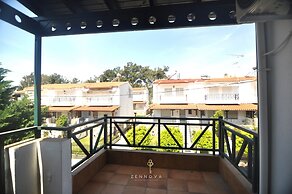 Zennova 64 Casa Elias