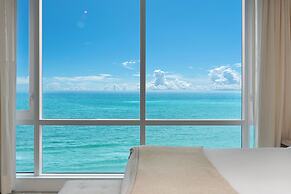 1 Hotel & Homes Private Luxury Suites