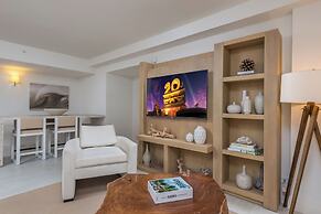 1 Hotel & Homes Private Luxury Suites