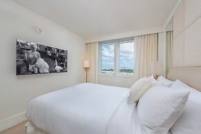 1 Hotel & Homes Private Luxury Suites