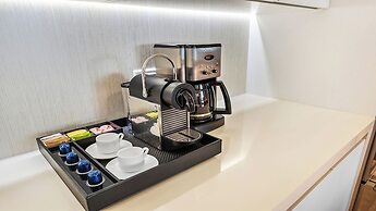 1 Hotel & Homes Private Luxury Suites