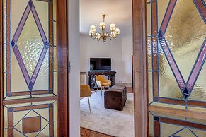 Palestro Apartment by Mamo Florence