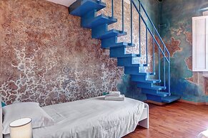 Palestro Apartment by Mamo Florence