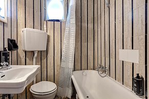 Palestro Apartment by Mamo Florence