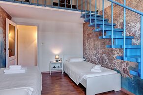 Palestro Apartment by Mamo Florence